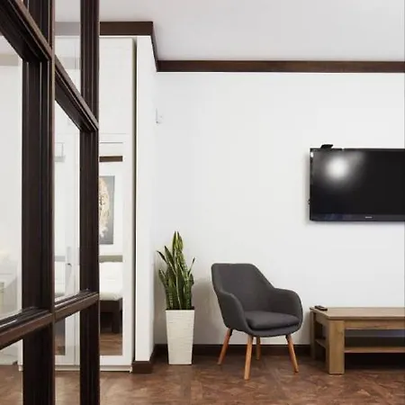 стильні по вулиці вірменська * إلفيف