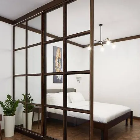 стильні по вулиці вірменська *