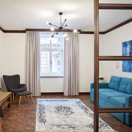 стильні по вулиці вірменська Apartment